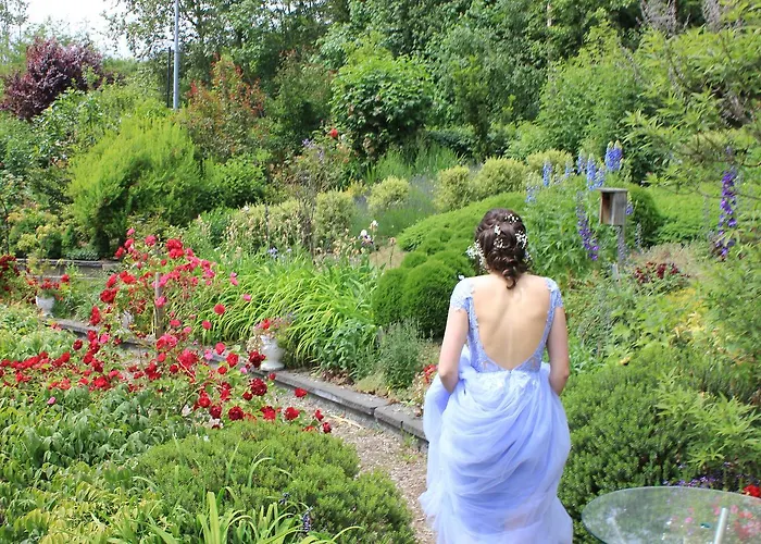 Brookside Inn Boutique Hotel