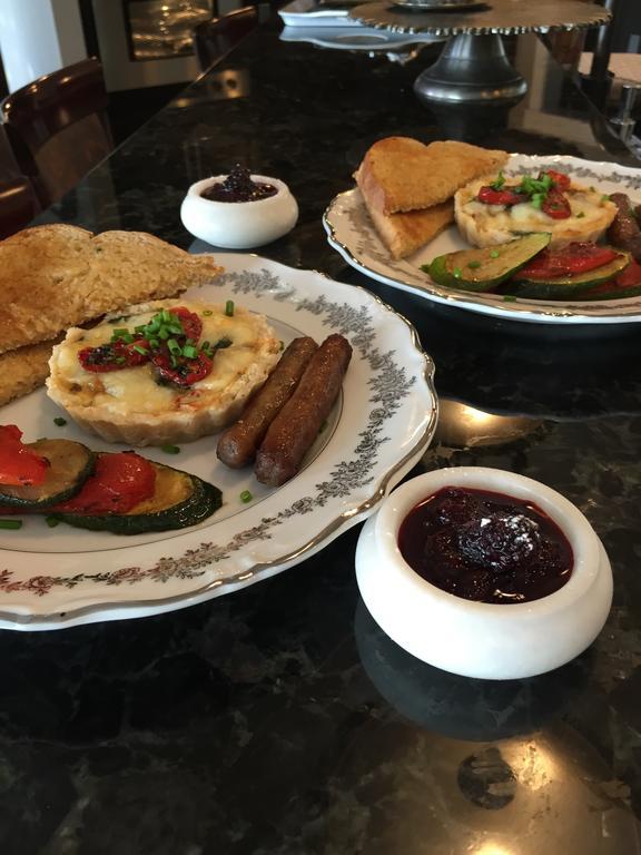 Brookside Inn Abbotsford