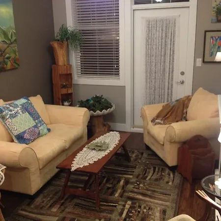 Brookside Inn Boutique Hotel Abbotsford Room photo